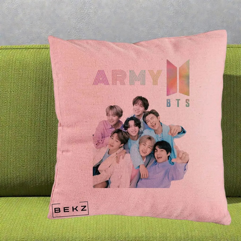 Perna Personalizata K-pop BTS ARMY Fotografie Grup Veseli, 40x40 cm, Roz, Husa Detasabila, Perna Inclusa, BEKZ®
