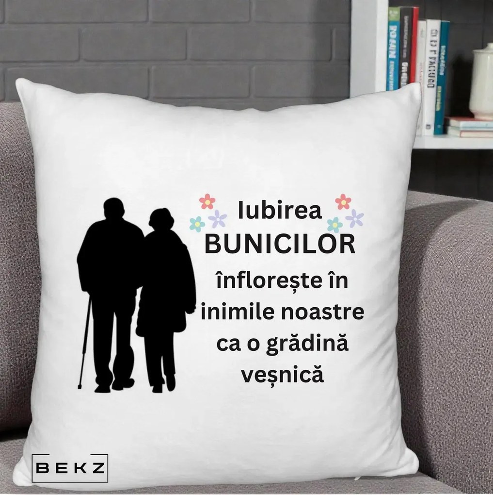 Cadou pentru Bunici - Perna Personalizata Bunicii Iubirea Infloreste Silueta Neagra Flori, 40x40 cm, Alb Pufos, Husa Detasabila, Perna Inclusa, BEKZ®