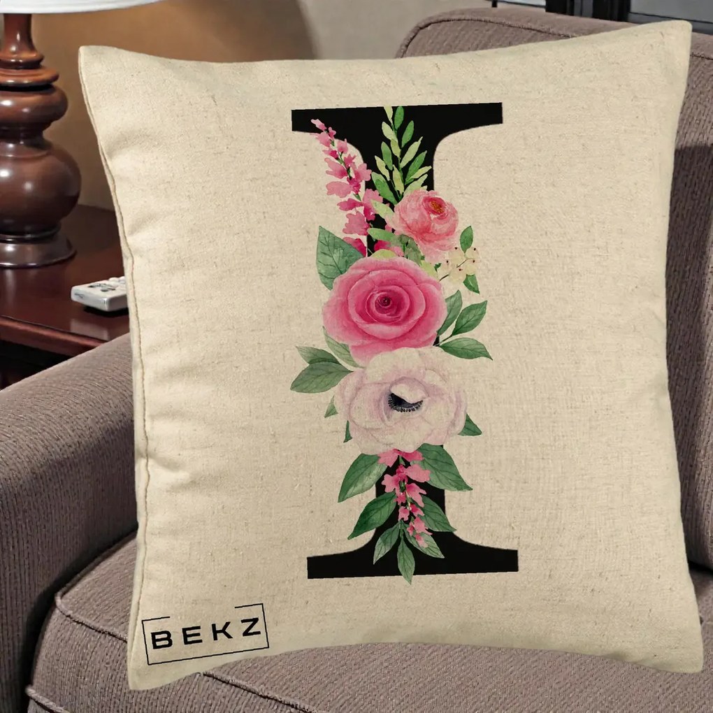 Cadou Personalizat - Perna Personalizata Monograma Florala Litera I, 40x40 cm, Bej, Husa Detasabila, Perna Inclusa, BEKZ®