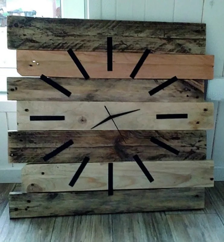 SENTOP | Ceas de perete din lemn masiv 55 cm I SENTOP D40177 maro