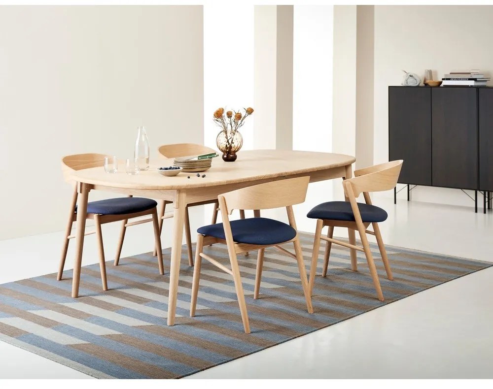 Masă de dining în culoare naturală extensibilă din lemn de stejar 106x184 cm Miro – Hammel Furniture