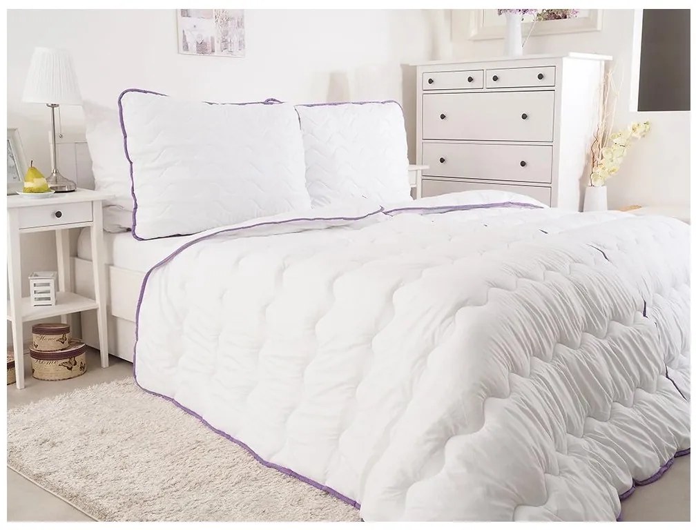 Patura quiltata pentru toate anotimpurile 140x200 cm cu perna STELLA LAVENDER 70x90 cm, alba