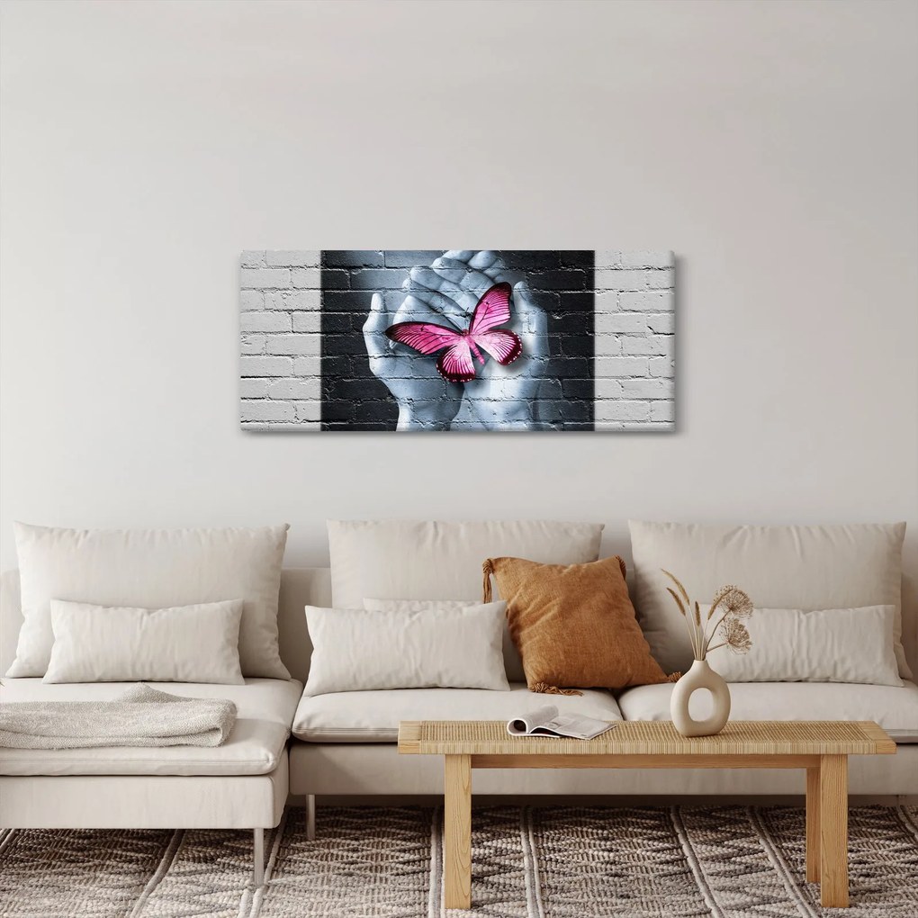 Tablou - Fluture roz în perete (120x50 cm)