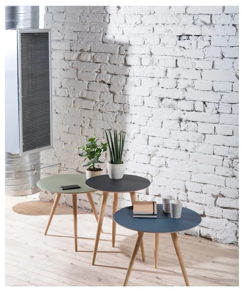 Măsuță auxiliară din lemn de stejar cu blat negru Gazzda Arp, Ø 55 cm