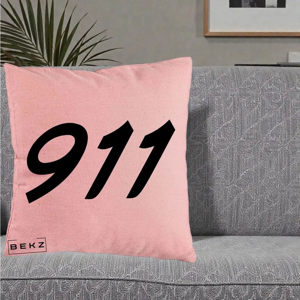 Perna Personalizata 911 Bold, 40x40 cm, Roz, Husa Detasabila, Perna Inclusa, BEKZ®