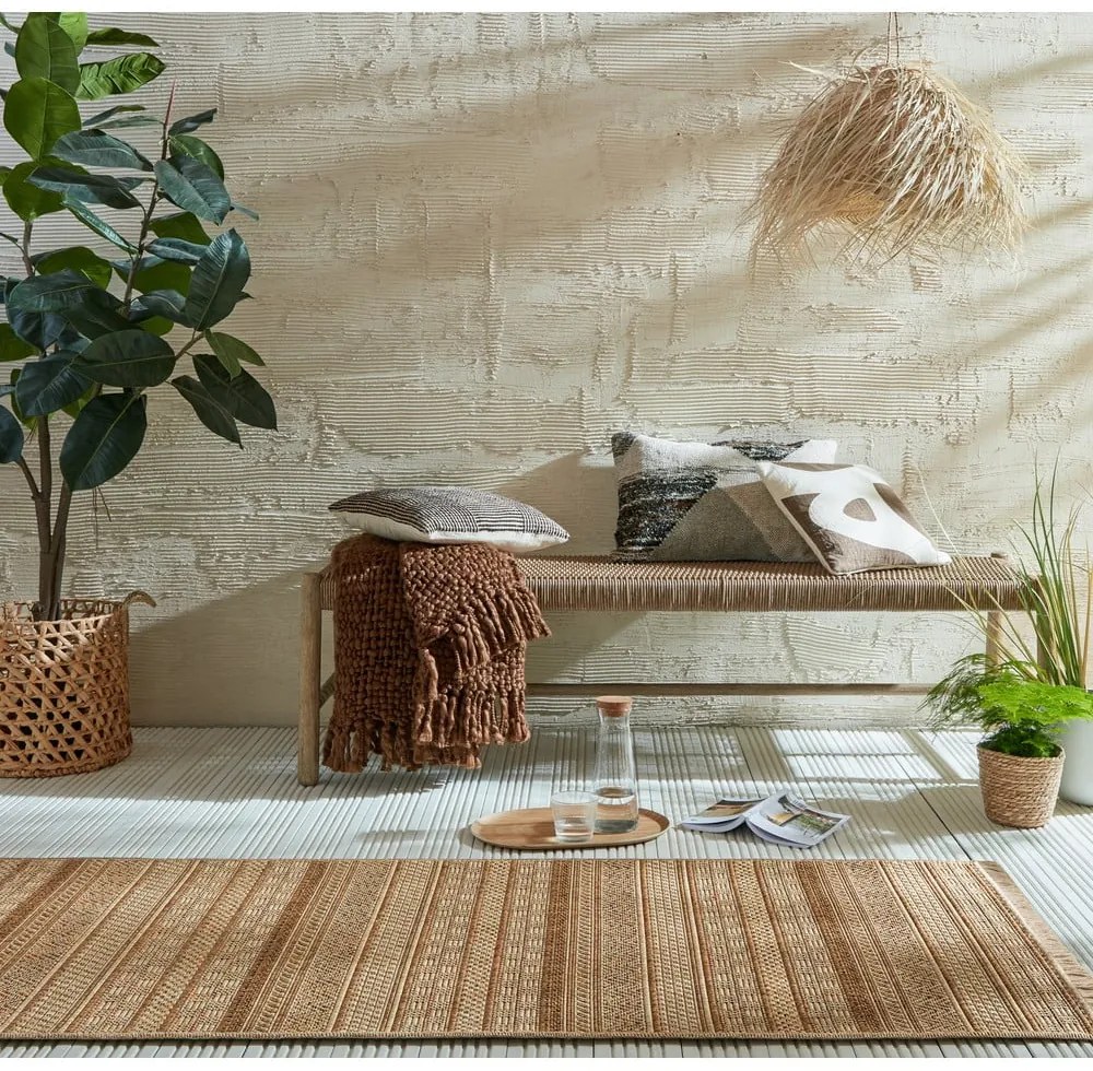 Covor tip traversă de exterior în culoare naturală 80x230 cm Farah Stripe – Flair Rugs