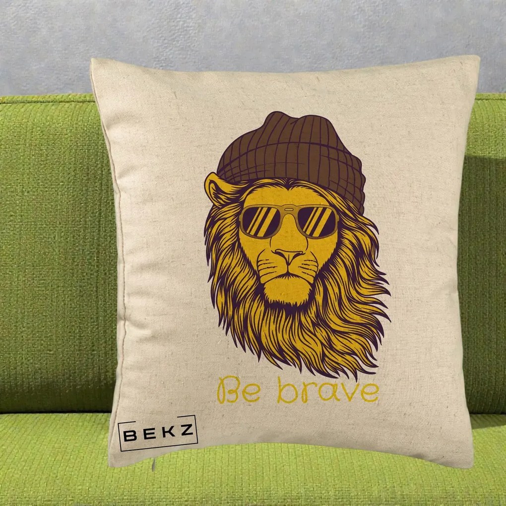 Perna Decorativa Leu Hipster Be Brave, 40x40 cm, Bej, Husa Detasabila, Perna Inclusa, BEKZ®