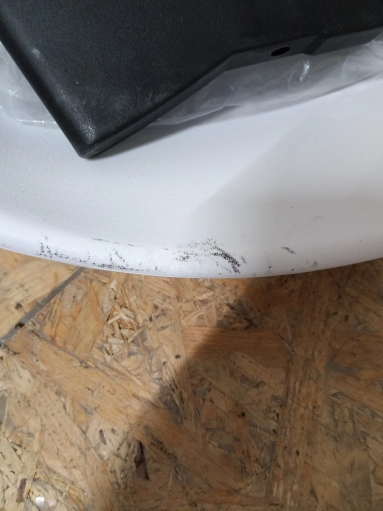 PROMOTIE Scaun alb-negru BALI MARK cu picioare negre Clasa a II-a