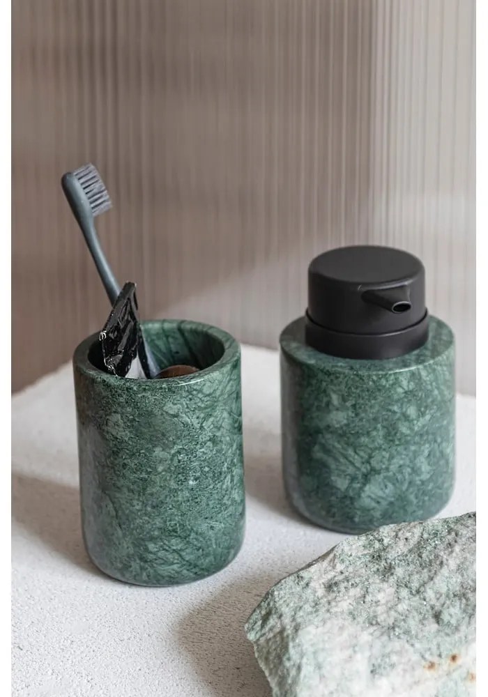 Suport pentru periuța de dinți verde închis din marmură Marble – Mette Ditmer Denmark