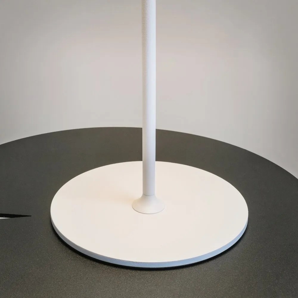 Lampa portabila cu baterii AI design alb