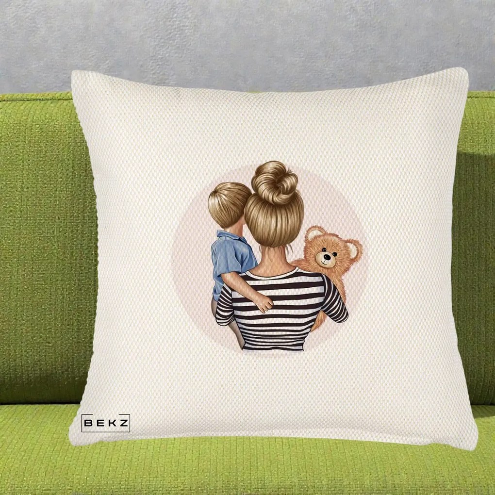 Cadou pentru Mama - Perna Personalizata Mama si Baietelul cu Ursulet, 40x40 cm, Crem Reliefat, Husa Detasabila, Perna Inclusa, BEKZ®