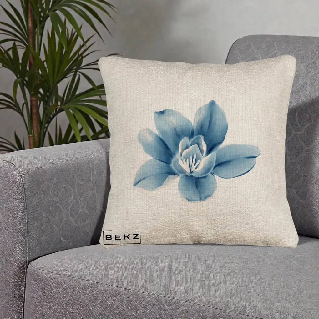 Perna Decorativa Magnolie Albastra Acuarela, 40x40 cm, Bej Canapea, Husa Detasabila, Perna Inclusa, BEKZ®
