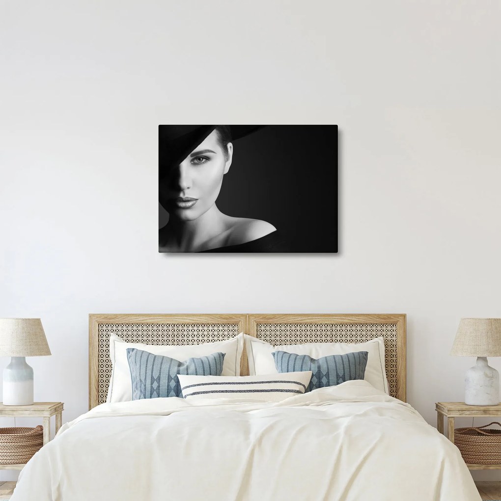 Tablou - Portretul femeii cu pălărie (70x50 cm)