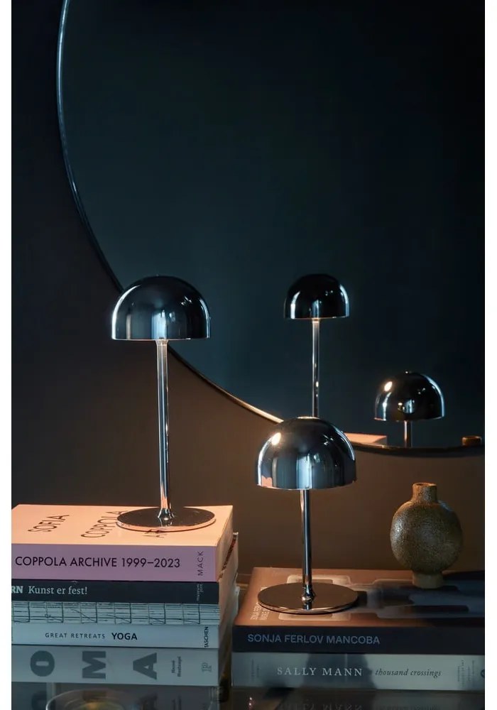 Veioză argintie LED cu control prin telecomandă cu abajur din metal (înălțime 30 cm) Tim – Sirius