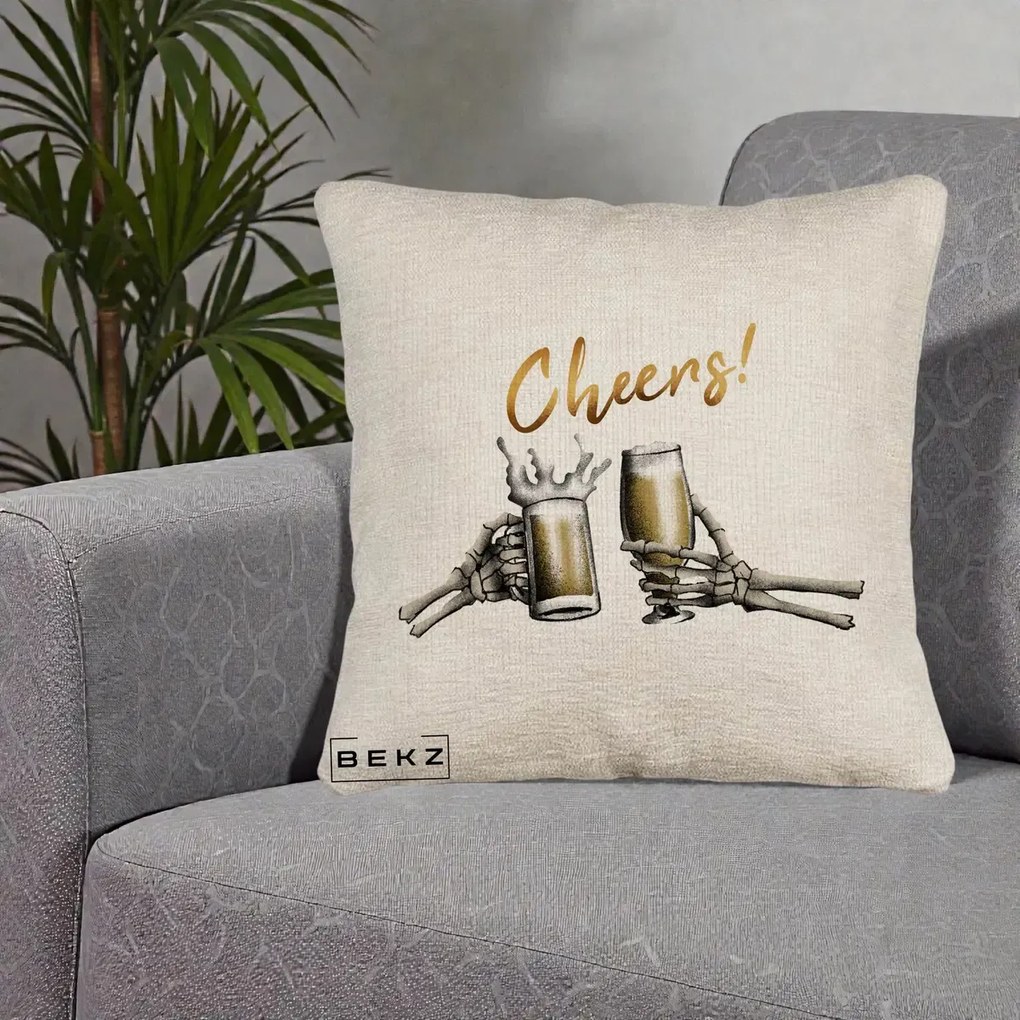Perna Decorativa Halloween Cheers Schelete cu Bere, 40x40 cm, Bej Canapea, Husa Detasabila, Perna Inclusa, BEKZ®