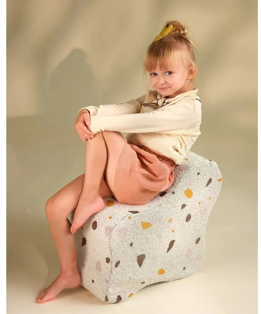 Puf de copii alb cu tapițerie din țesătură bouclé/cu tapițerie din chenille Terrazzo Cloud – Wigiwama