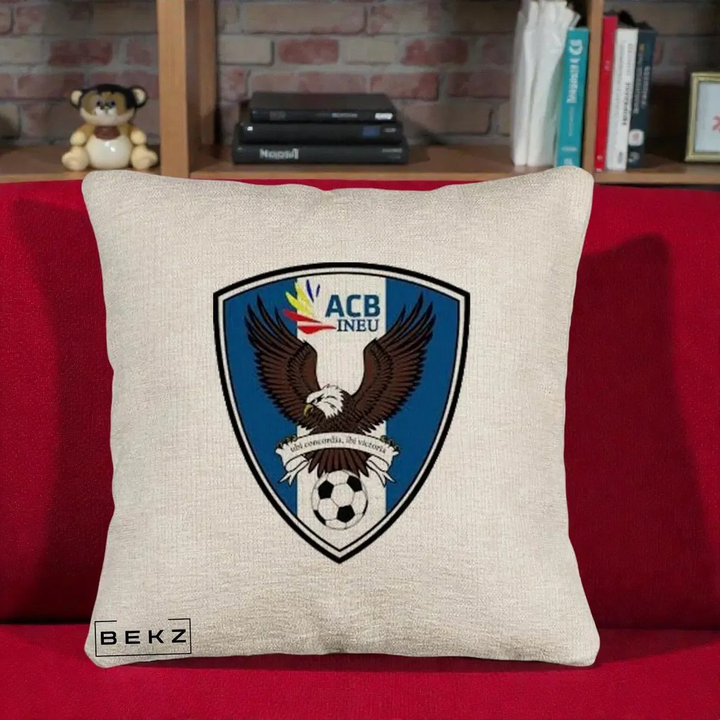 Perna Personalizata ACB Ineu Fotbal, 40x40 cm, Bej Canapea, Husa Detasabila, Perna Inclusa, BEKZ®