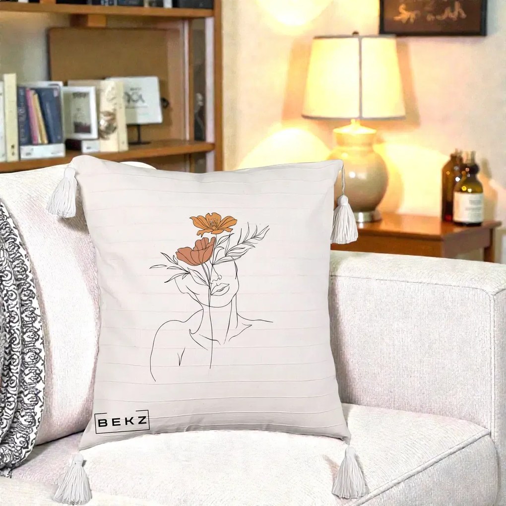 Perna Decorativa Portret Feminin Doua Flori, 40x40 cm, Bej cu Franjuri, Husa Detasabila, Perna Inclusa, BEKZ®