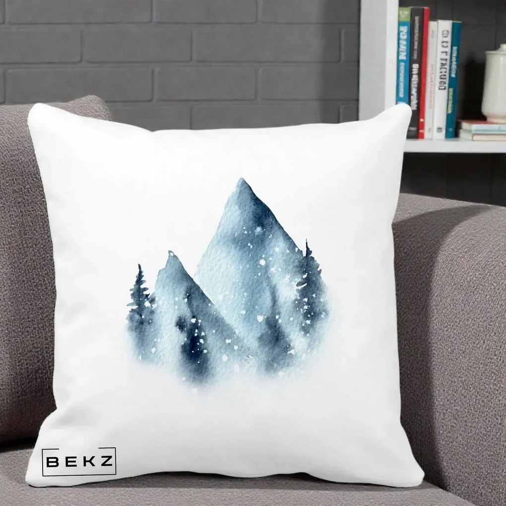 Perna Decorativa Munti Inzapeziti Acuarela Indigo, 40x40 cm, Alba Mata, Husa Detasabila, Perna Inclusa, BEKZ®