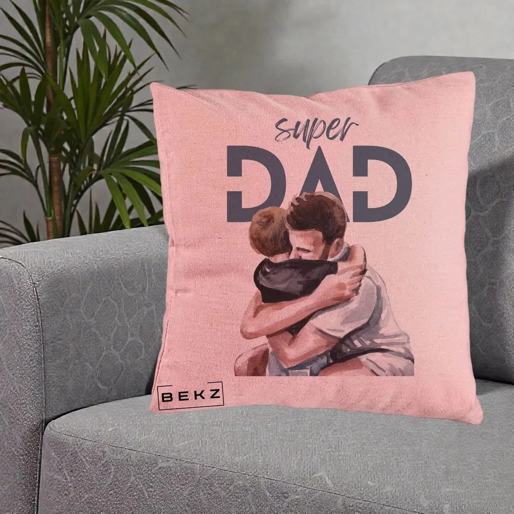 Cadou pentru Tata - Perna Personalizata Super Dad Tata si Fiu Imbratisare, 40x40 cm, Roz, Husa Detasabila, Perna Inclusa, BEKZ®