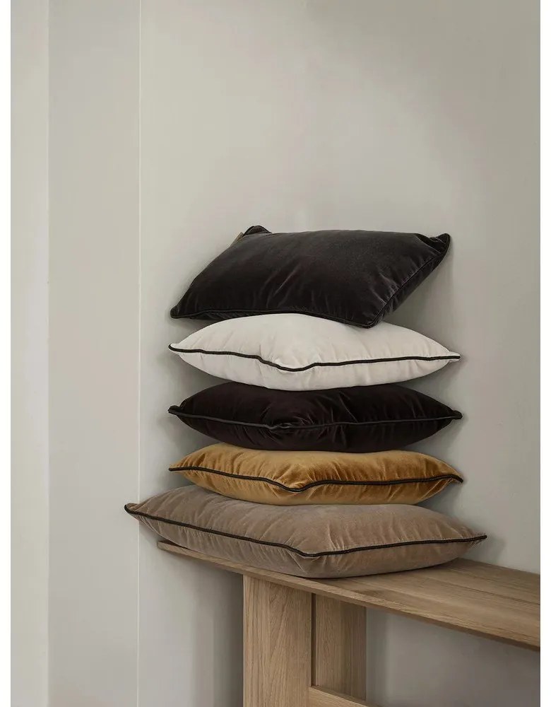 Față de pernă din catifea 40x40 cm Velvet – Blomus