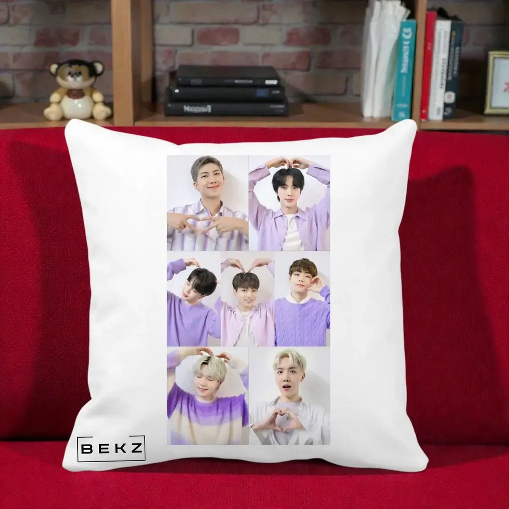 Perna Personalizata K-pop BTS Colaj 7 Portrete cu Inimi Lila, 40x40 cm, Alba Mata, Husa Detasabila, Perna Inclusa, BEKZ®
