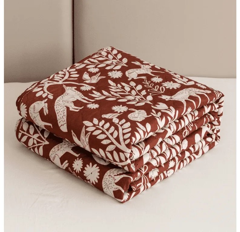 Cuvertura de pat FOREST ANIMALS, maro Dimensiune: 170 x 210 cm