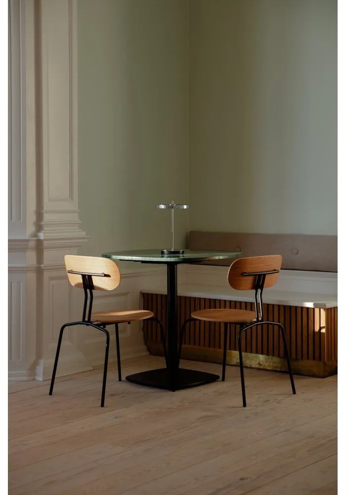 Veioză argintie LED cu intensitate reglabilă cu abajur din metal (înălțime 31 cm) Asteria Move – UMAGE