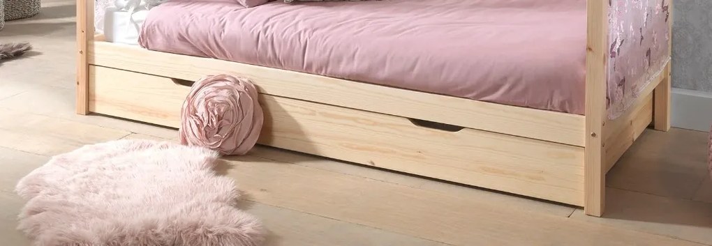 Set DALLAS culoare lemn natural este format dintr-un Pat copii Vipack fără gard (90 x 200 cm) și un sertar.