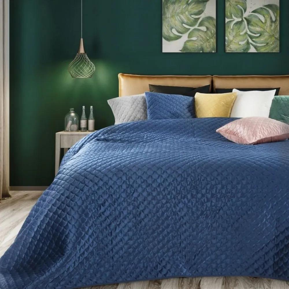 Cuvertură de pat elegantă matlasată, culoarea albastră Lăţime: 170 cm | Lungime: 210 cm