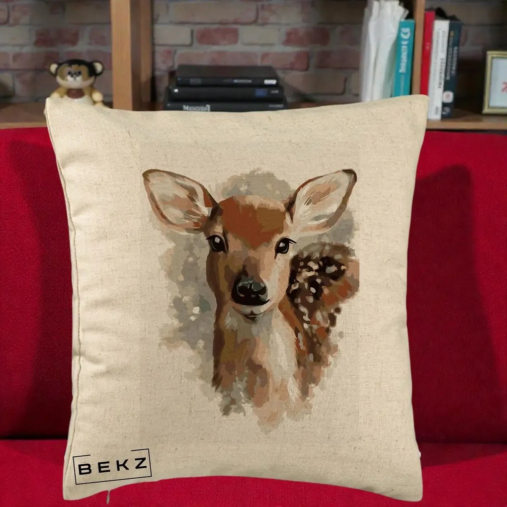 Perna Decorativa Caprioara Pui Acuarela, 40x40 cm, Bej, Husa Detasabila, Perna Inclusa, BEKZ®