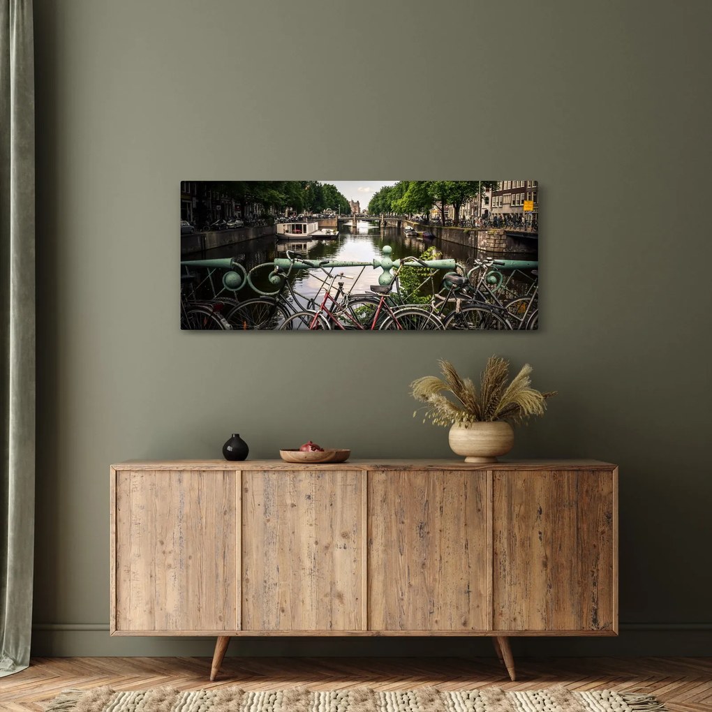 Tablou cu bicicleta în oraș (120x50 cm)