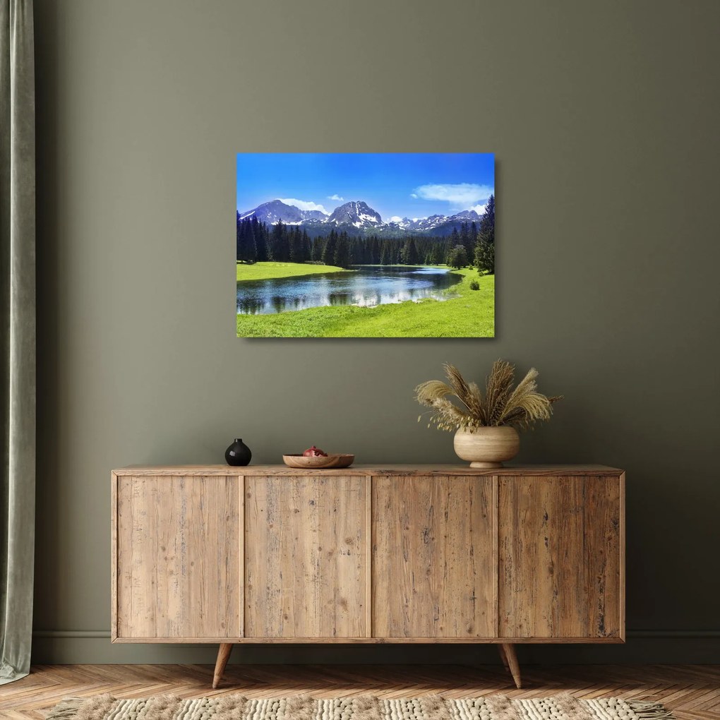 Tablou pe sticlă - vâfurile montane înzăpezite (70x50 cm)