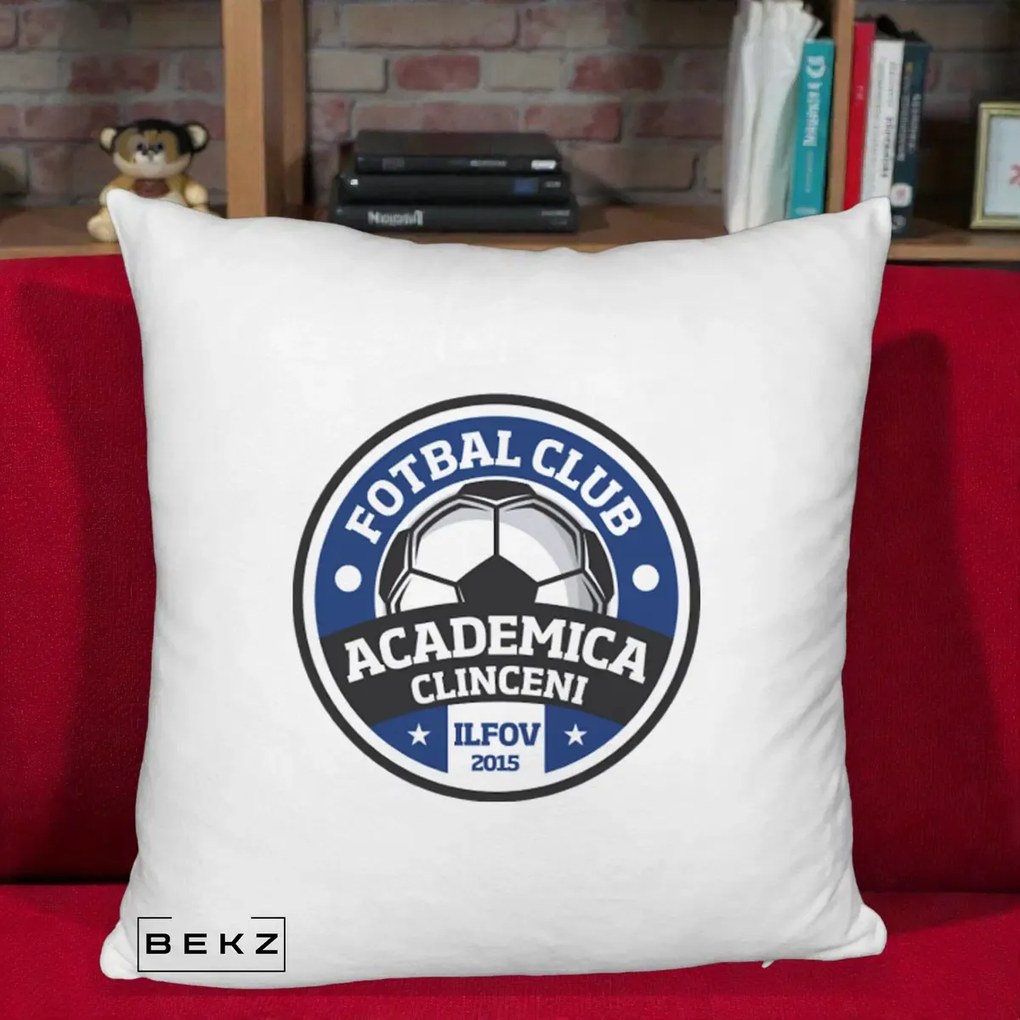 Perna Personalizata Academica Clinceni Fotbal Club, 40x40 cm, Alb Pufos, Husa Detasabila, Perna Inclusa, BEKZ®