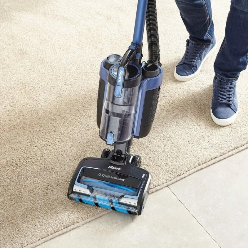 La mâna a doua: Aspirator vertical SHARK ICZ300EU T, 450W, 0.6 L, Autonomie 60 min, Baterie, LED, HEPA, Albastru