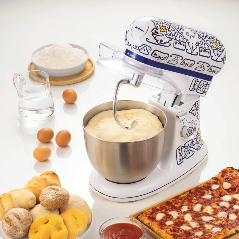 Mixer planetar Ariete Capri 1588/0C, 2400W, 5.5 L, 7 viteze, Pulse, Design retro, Accesorii, Alb/Albastru