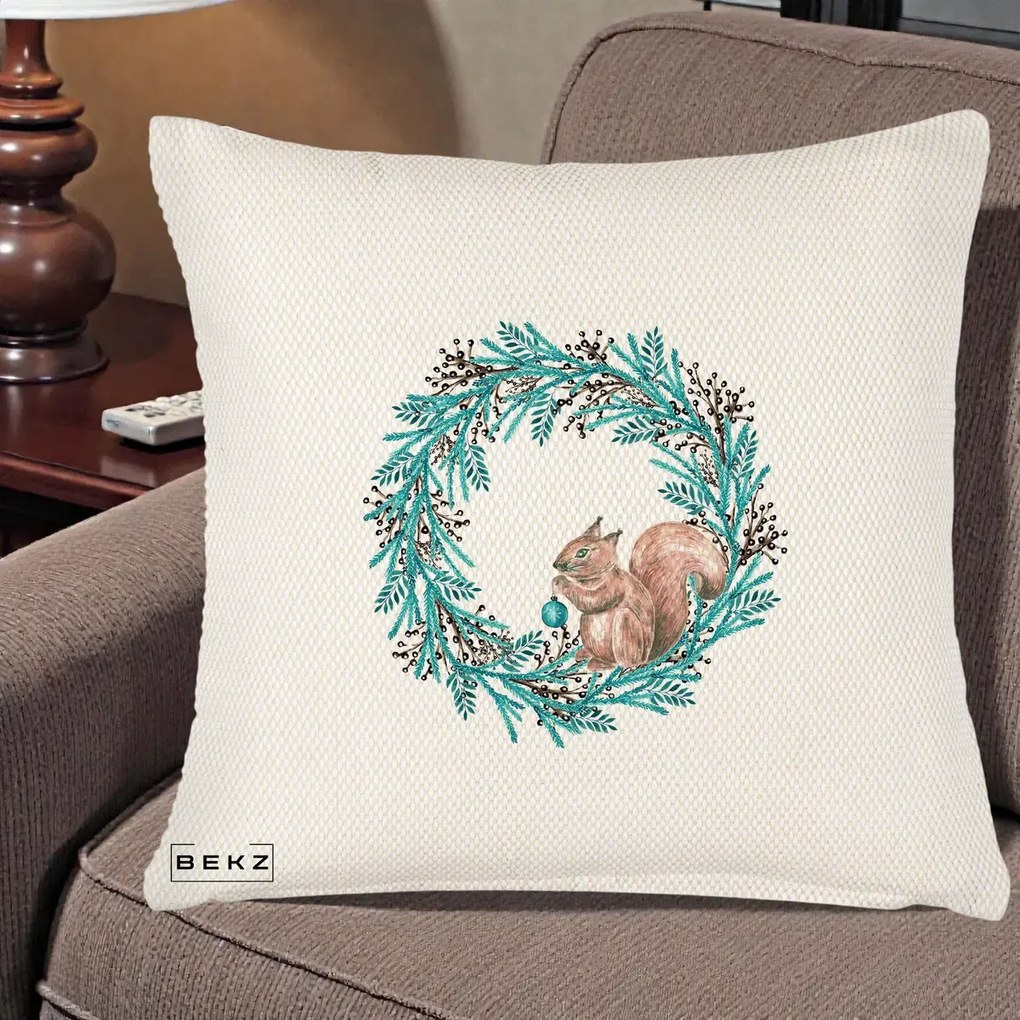 Perna Decorativa Coroana Turcoaz cu Veverita, 40x40 cm, Crem Reliefat, Husa Detasabila, Perna Inclusa, BEKZ®