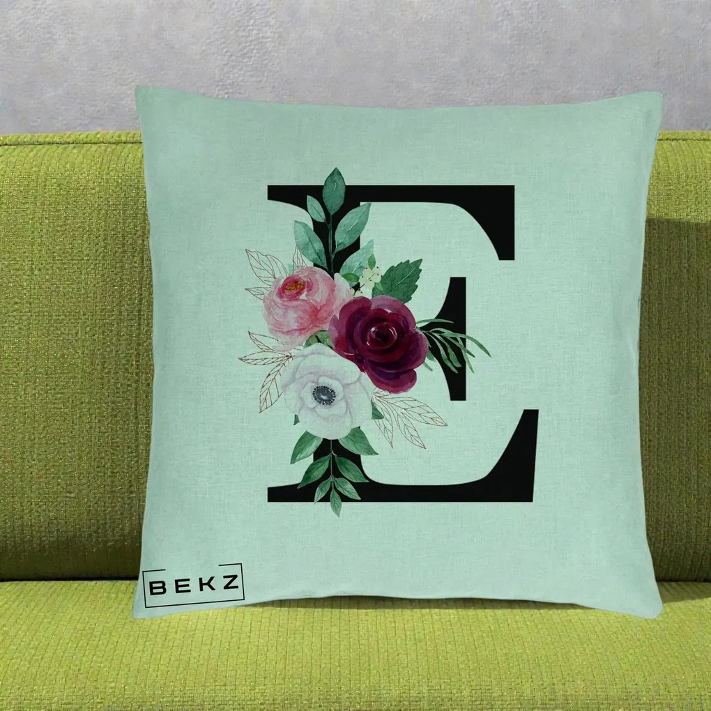 Cadou Personalizat - Perna Personalizata Monograma Florala Litera E, 40x40 cm, Verde Menta, Husa Detasabila, Perna Inclusa, BEKZ®