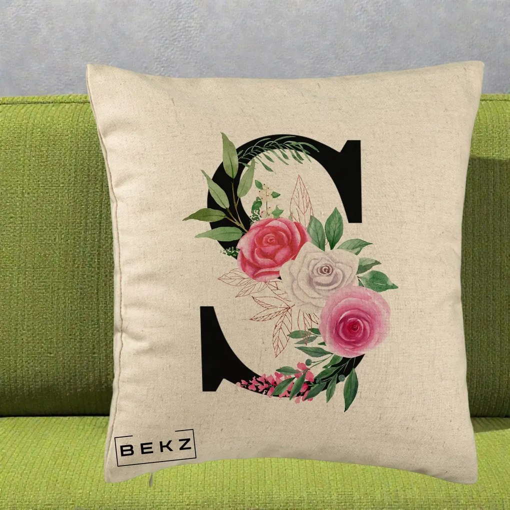 Cadou Personalizat - Perna Personalizata Monograma Florala Litera S, 40x40 cm, Bej, Husa Detasabila, Perna Inclusa, BEKZ®