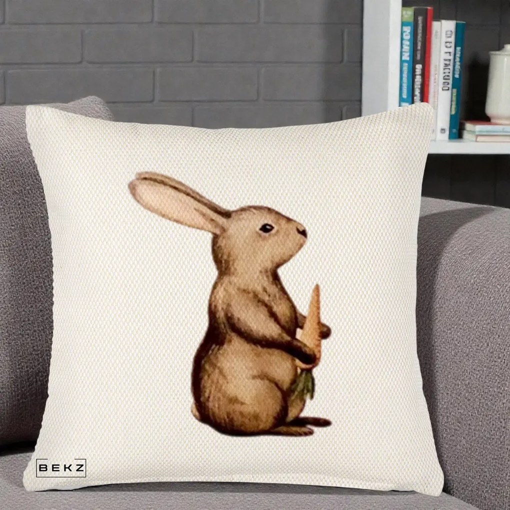Perna Decorativa Iepuras Acuarela cu Morcov, 40x40 cm, Crem Reliefat, Husa Detasabila, Perna Inclusa, BEKZ®