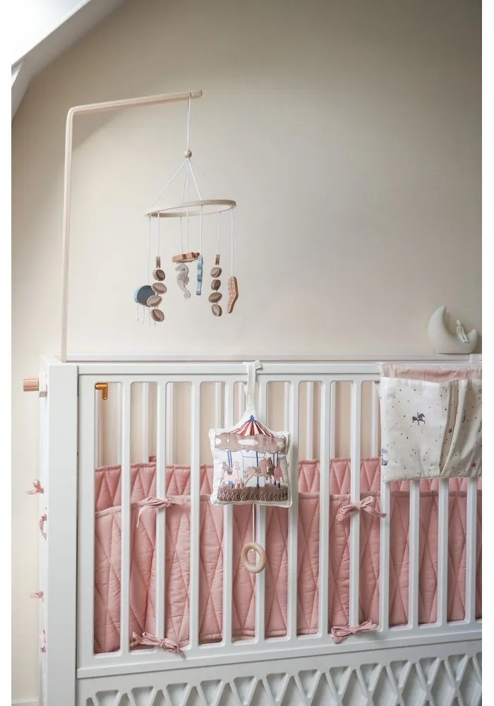 Apărătoare pentru pătuț roz deschis din bumbac organic 365 cm Blossom Pink – Cam Cam Copenhagen