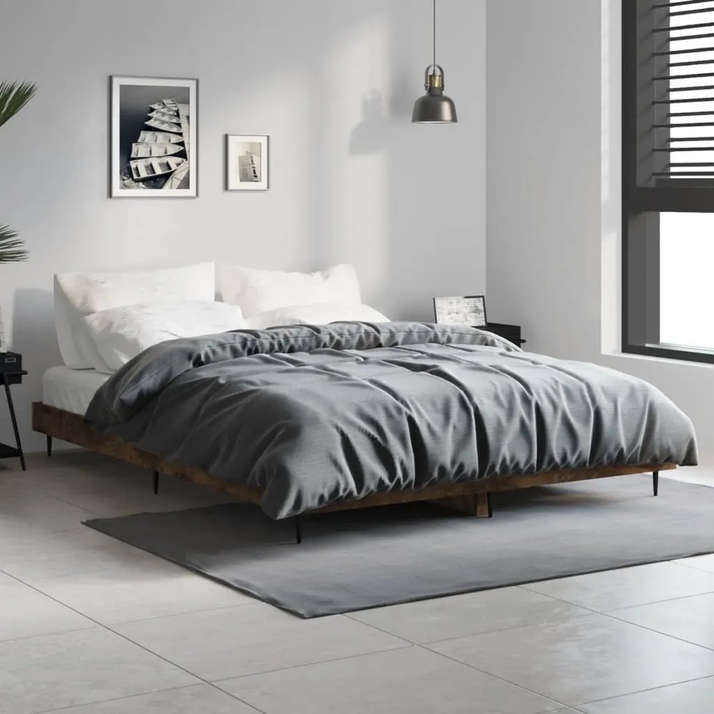 vidaXL Cadru de pat, stejar afumat, 135x190 cm, lemn prelucrat