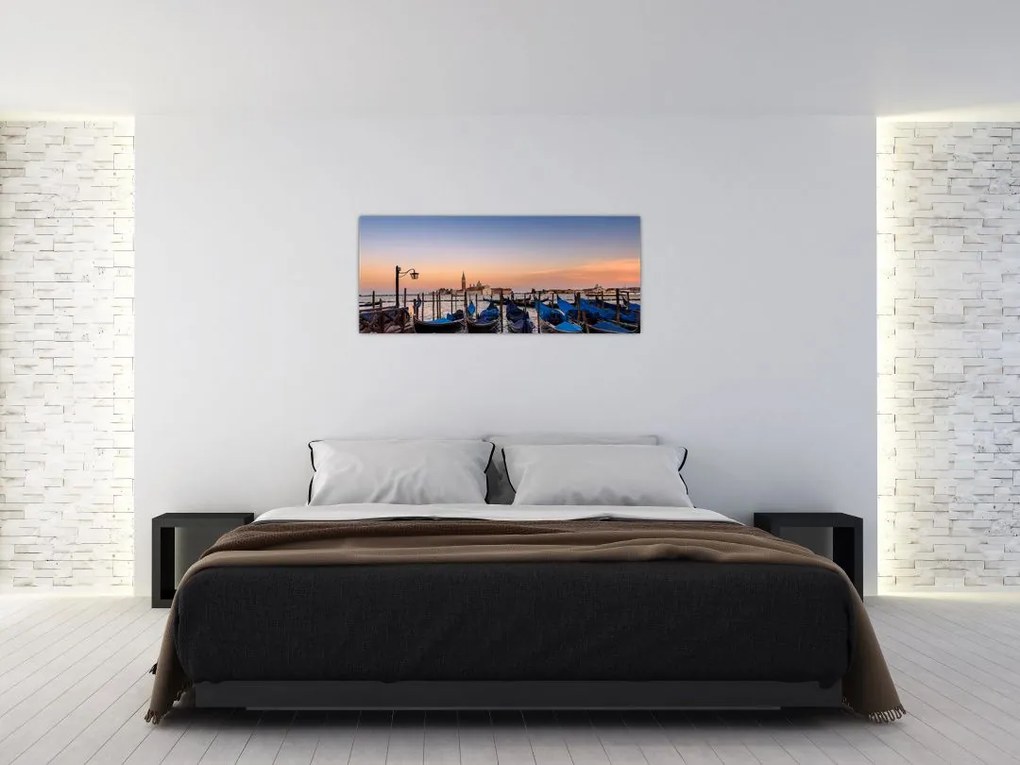 Tablou - zgârie norii unui oraș mare (120x50 cm)