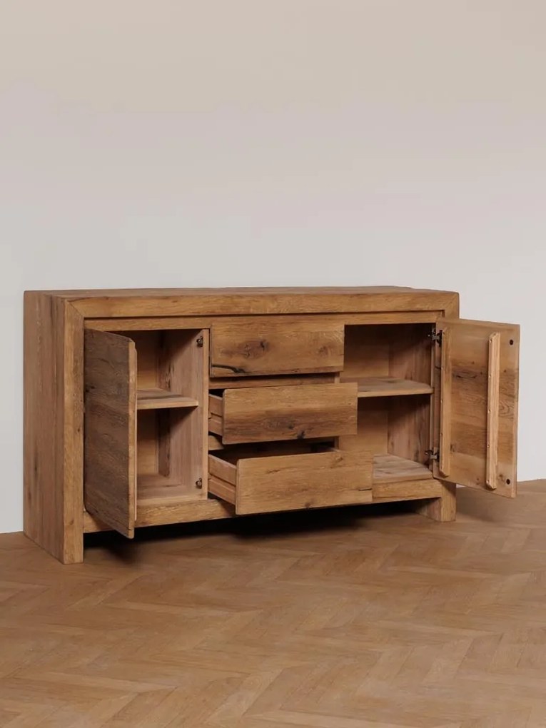 Comoda natur, din lemn de stejar, cu 3 sertare si 2 usi, aspect rustic, Newhill