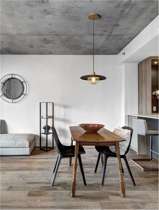Lustra /Pendul metalic design modern FOX negru/auriu