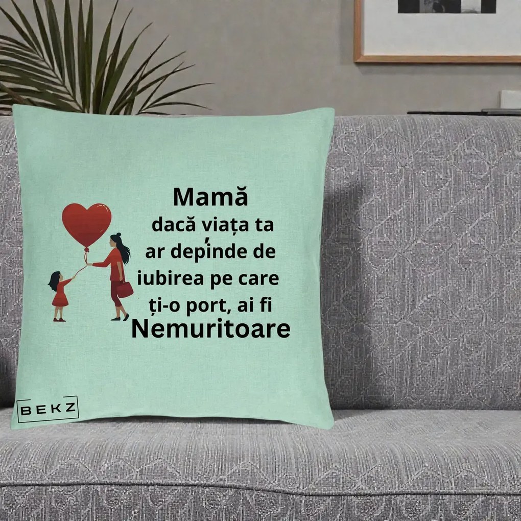 Cadou pentru Mama - Perna Personalizata Mama Nemuritoare cu Bebelus Kawaii, 40x40 cm, Verde Menta, Husa Detasabila, Perna Inclusa, BEKZ®