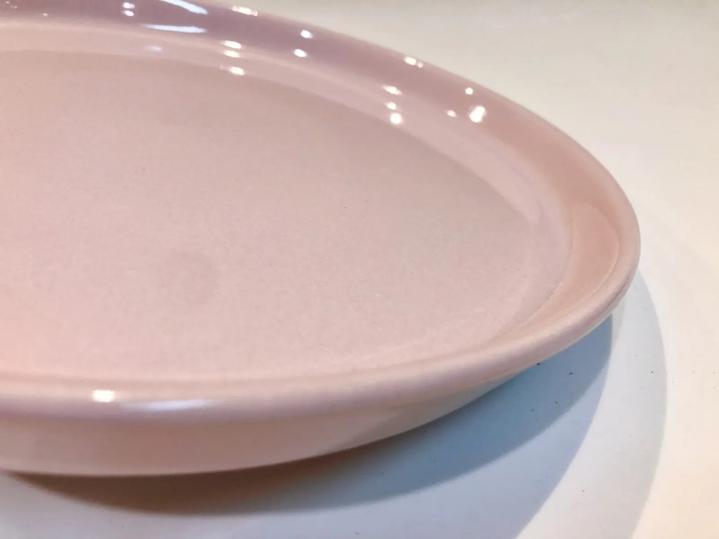 Setul de 72 piese   Forever Mom   in nuanta Roz Pudrat Pal - Un Omagiu Adus Mamelor