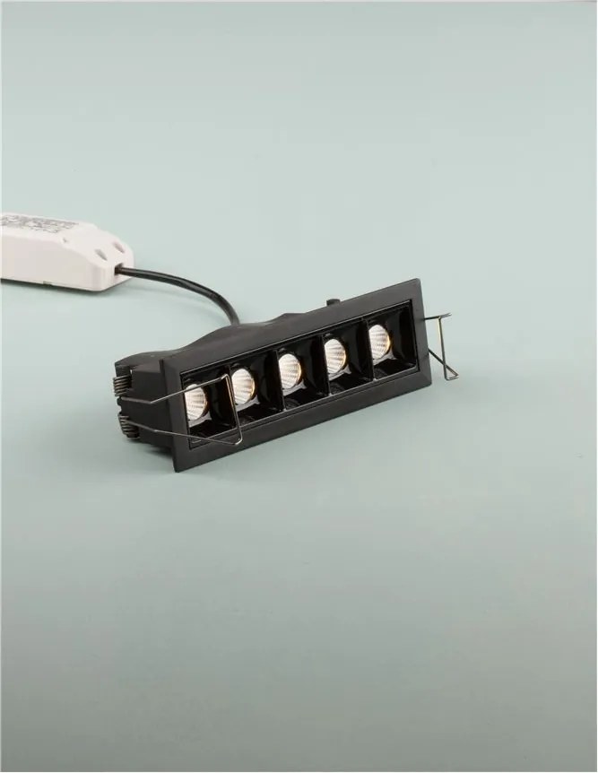 Corp incastrabil tavan fals cu 5 spoturi LED SWAN negru NVL-9232127