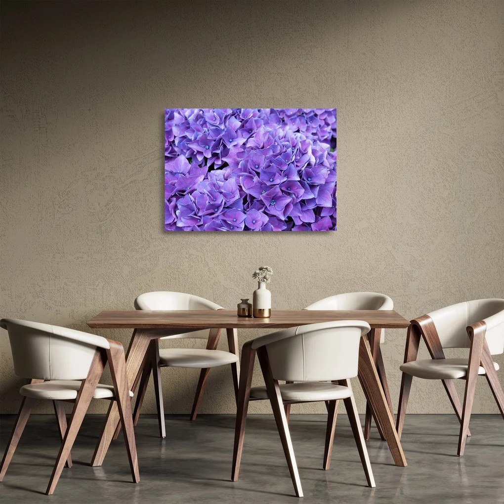 Tablou pe sticlă cu flori violete (70x50 cm)
