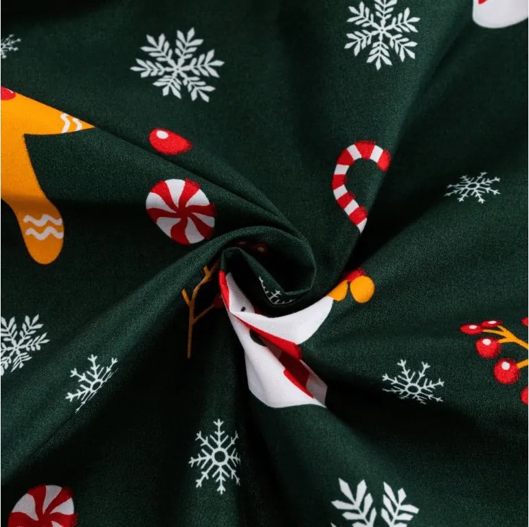 Cearsaf din microfibra SNOWMAN AND GINGERBREAD verde 180x200 cm